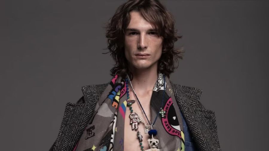 El impactante parecido de Ángelo Mutti Spinetta con su abuelo Luis Alberto