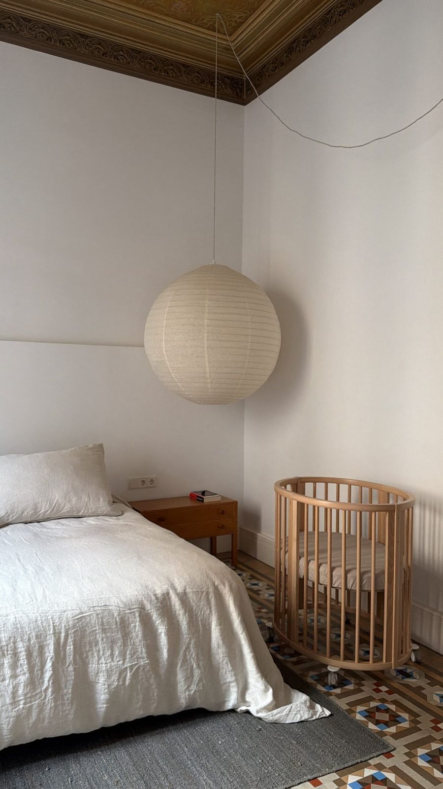 La habitación estilo escandinavo de Úrsula Corberó y el Chino Darín