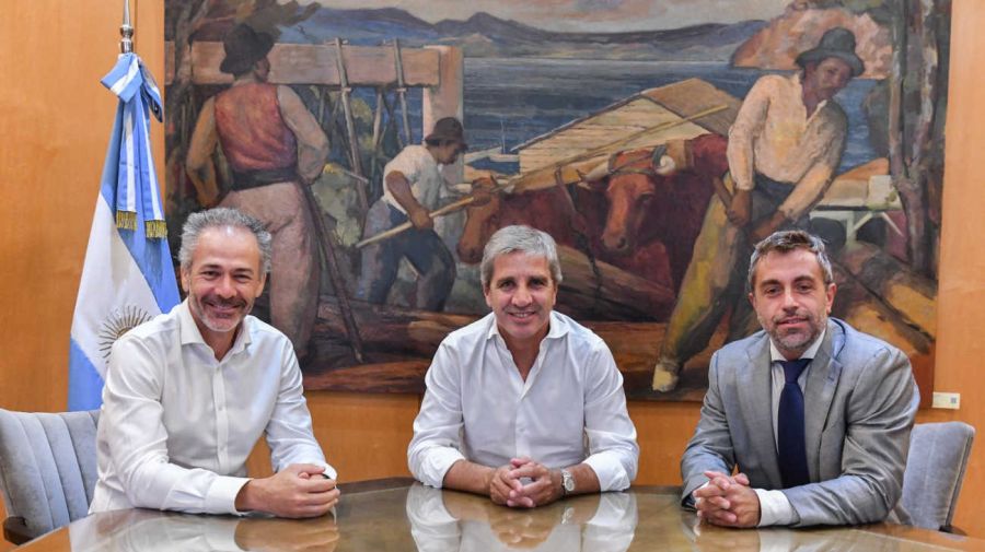 Luis Caputo X 20260227