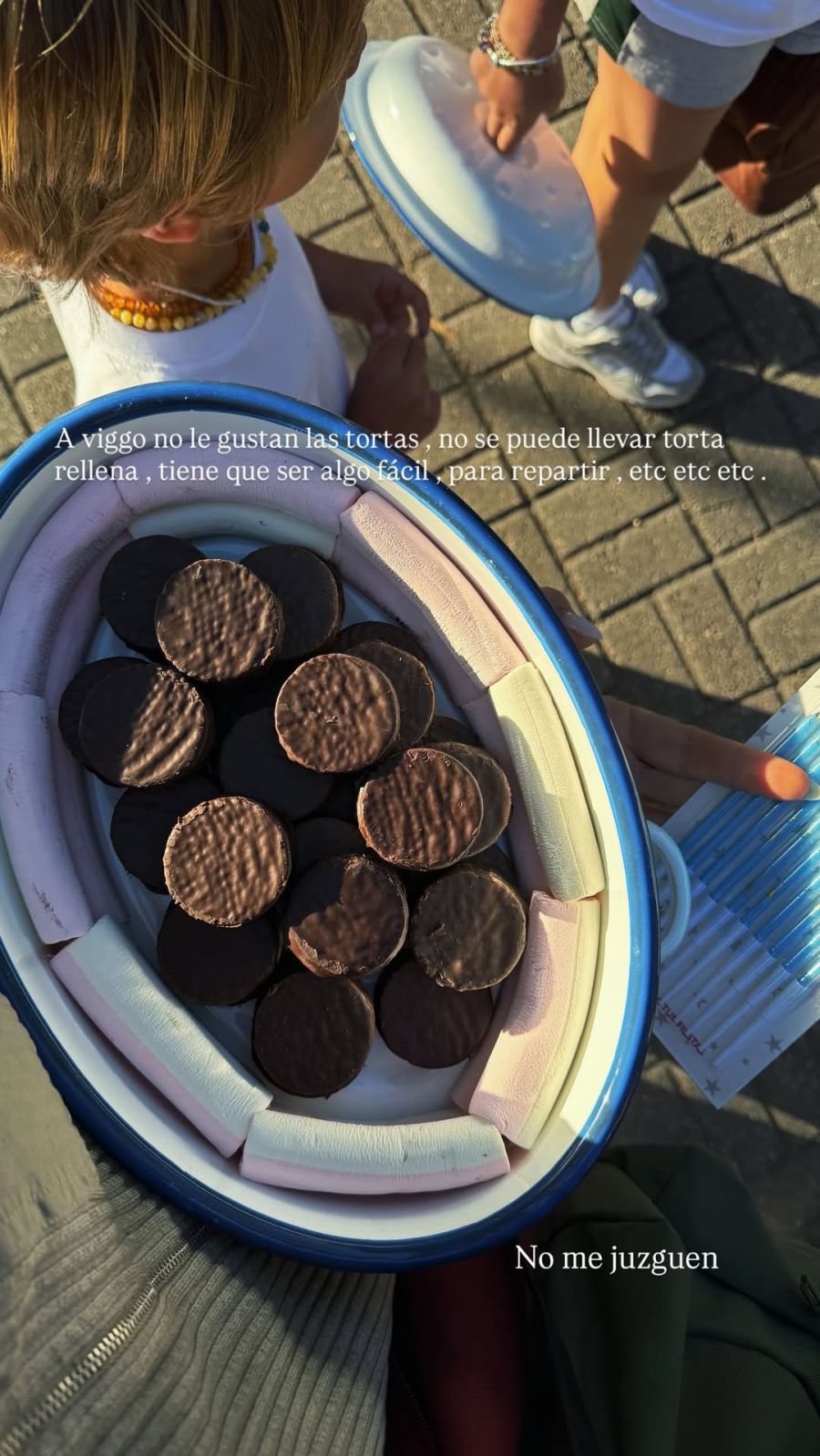 Zaira Nara, Viggo Von Plessen