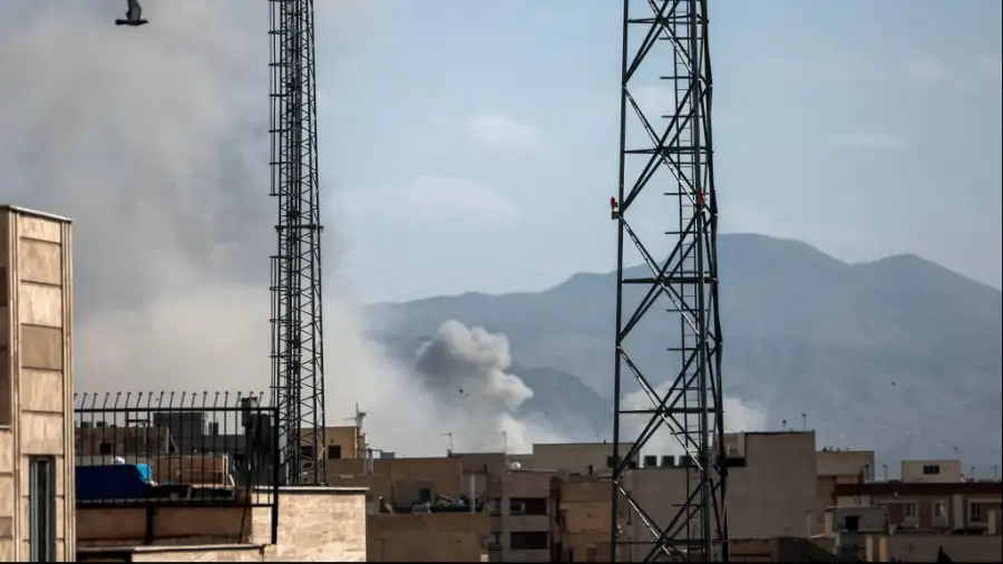 Estados Unidos e Israel atacaron a Irán, que replicó con Misiles a varios países de Oriente Medio.