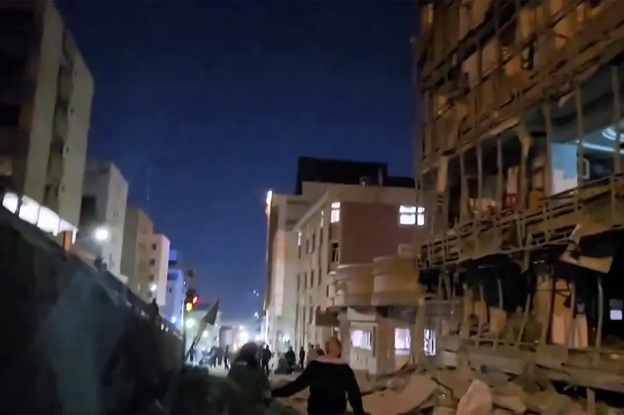 Denuncian bombardeo al hospital Gandhi en Teherán en plena ofensiva de EE.UU. e Israel