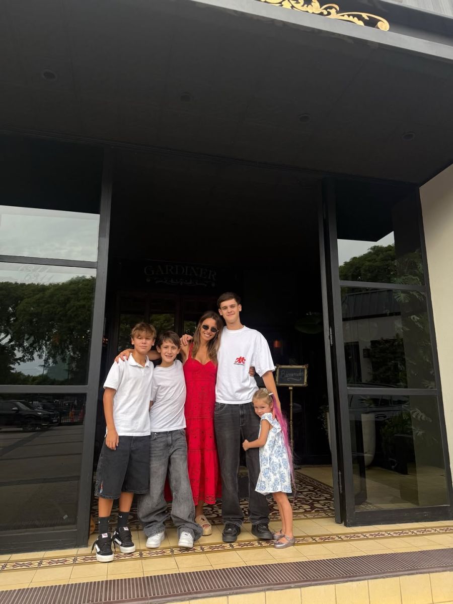 Pampita, Bautista Vicuña, Anita García Moritán