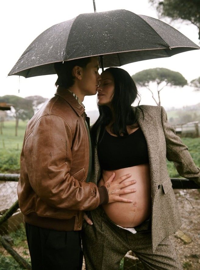 Paulo Dybala y Oriana Sabatini