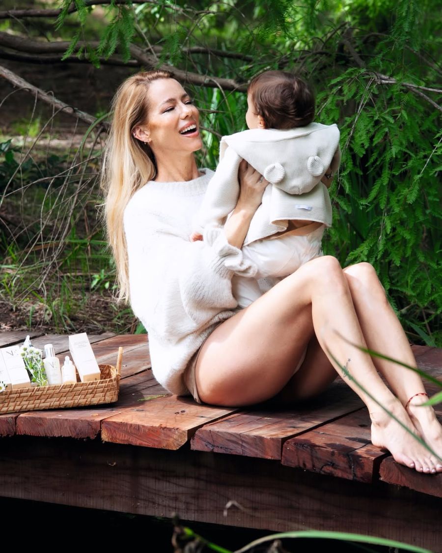 Nicole Neumann, Cruz Urcera