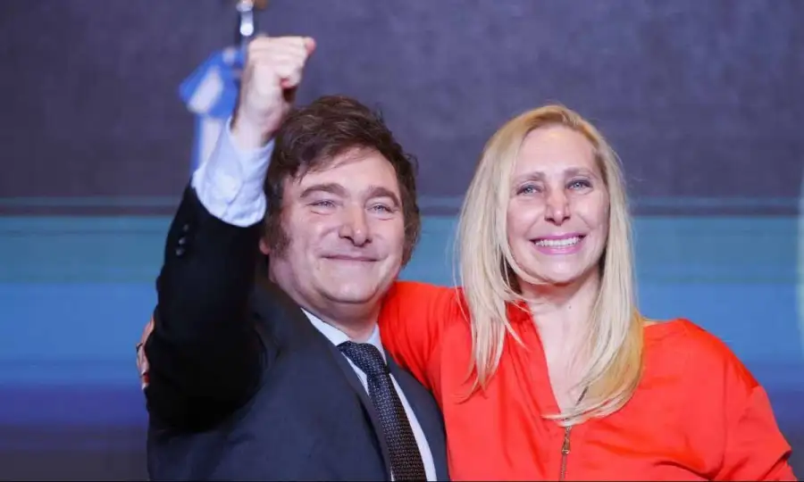 Javier Milei y Karina Milei