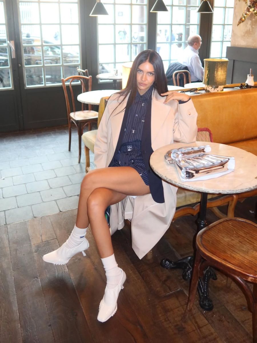 Zaira Nara impone el look Sock Styling: la tendencia elegante para una combinación que da qué hablar 