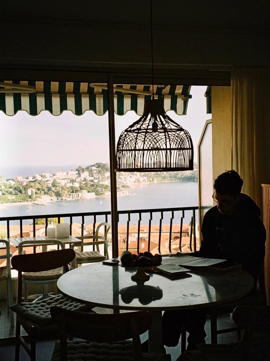 Esteban Lamothe y Débora Nishimoto