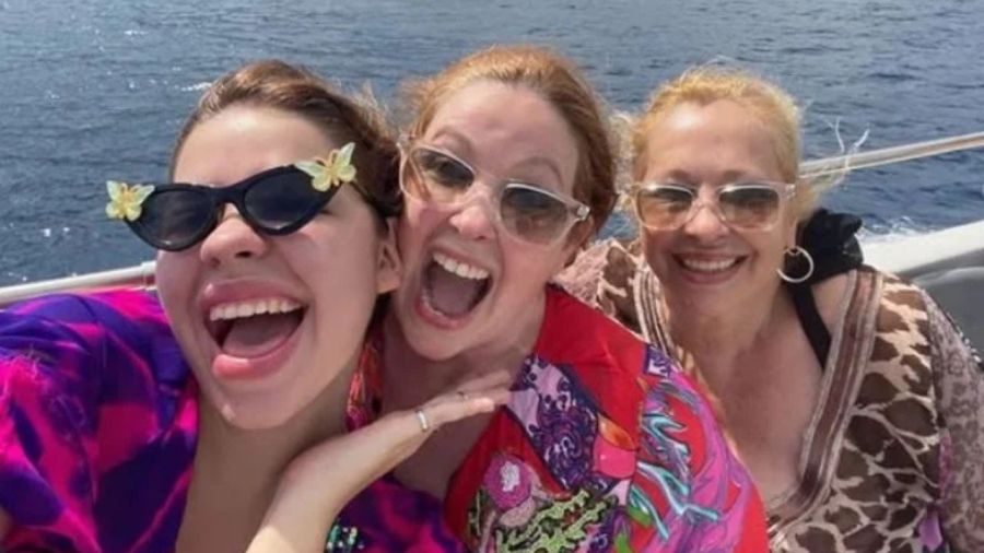 Andrea, Anna y Anabella del Boca