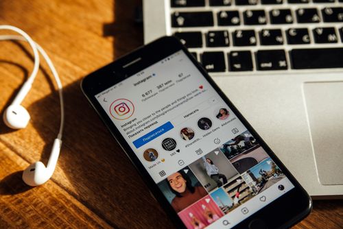 Instagram alertará sobre posibles suicidios.
