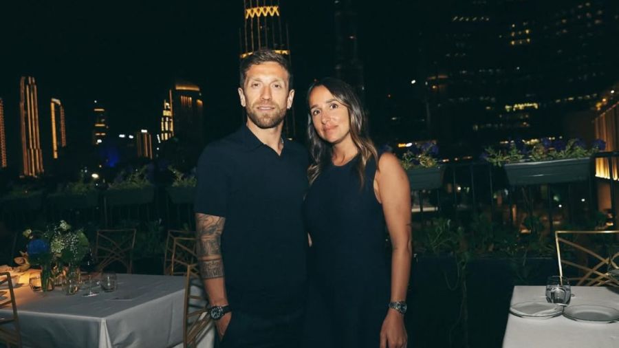 Linda Raff y Papu Gómez 