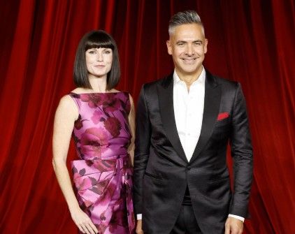  Katy Mullan y Raj Kapoor