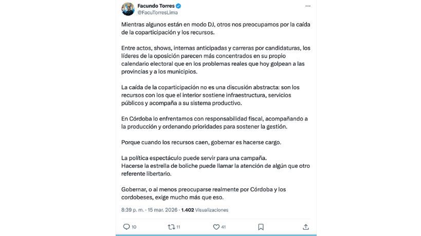 "X" de Facundo Torres