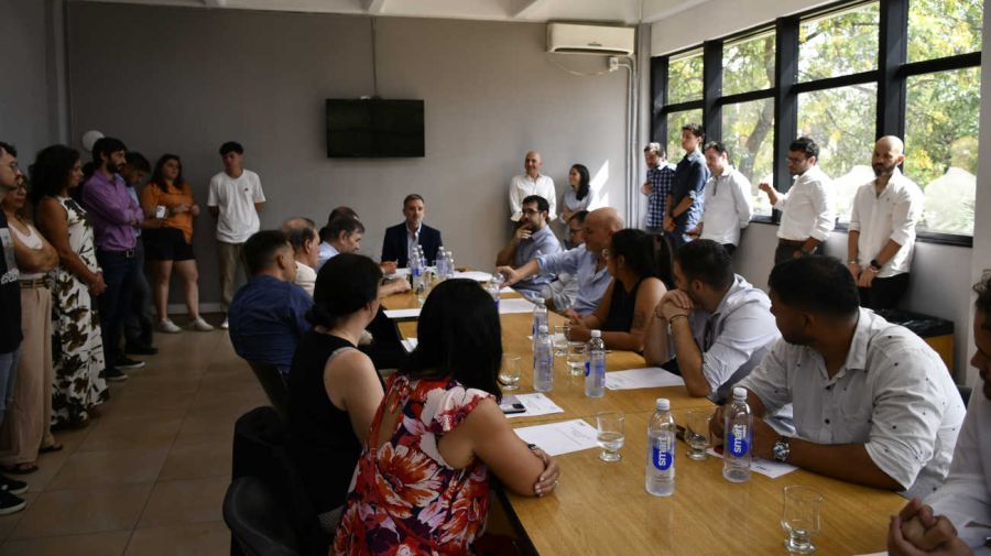 Gustavo Naón fue reelecto decano en la UNLZ 20260317