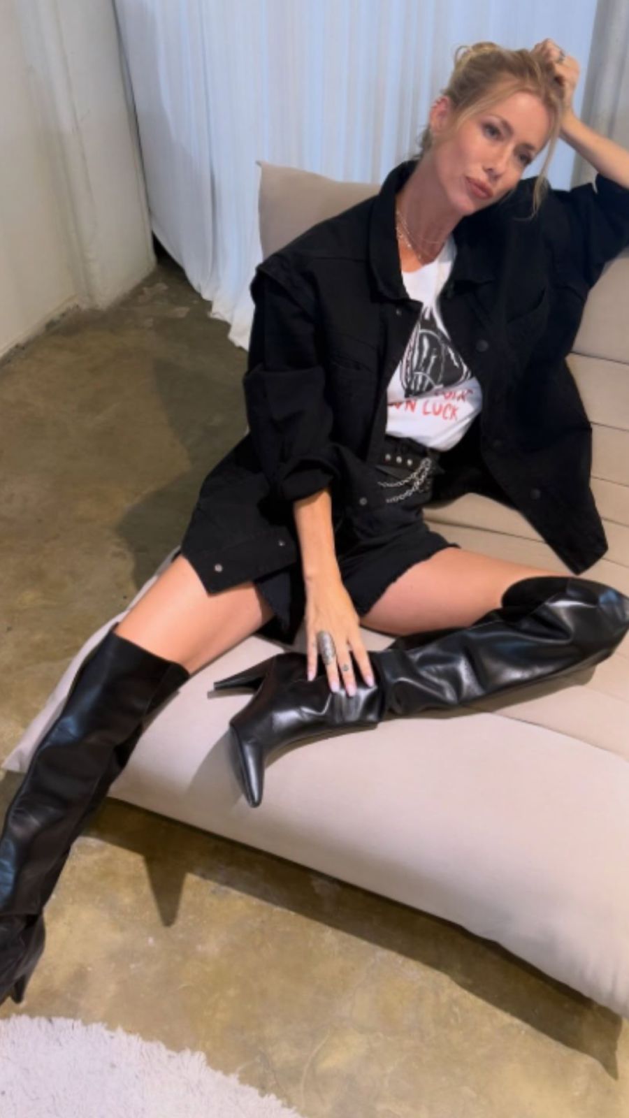 Pampita y Nicole Neumann