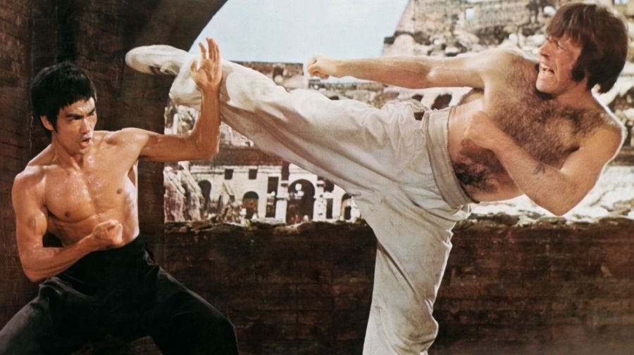 La icónica pelea de Chuck Norris con Bruce Lee en la película 'Way of the Dragon' de 1972