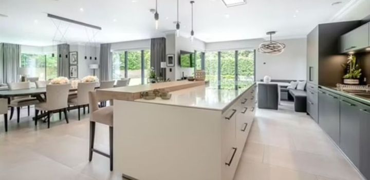 Casa de Alexis Mc Allister y Ailén Cova