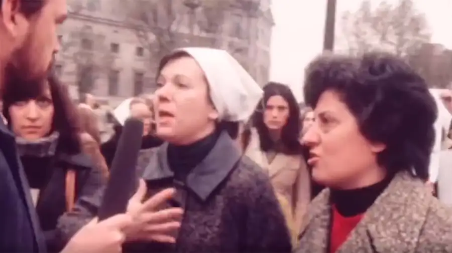 Entrevista a Madres y Abuelas en Plaza de Mayo 1º de junio de 1978