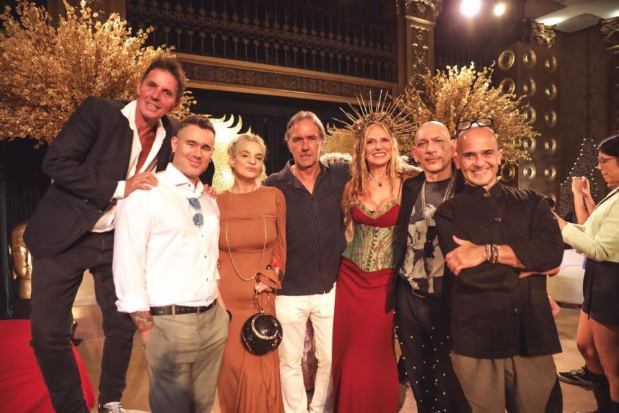 Leticia Brédice cambió de look con un rubio ultra claro y cejas a tono para un estilo vanguardista