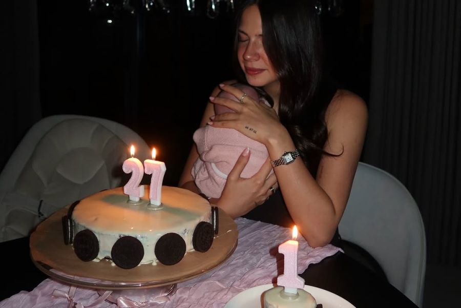 Ailén Cova, Alaia Mac Allister