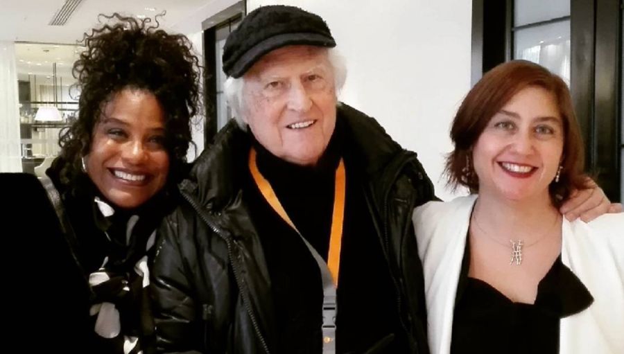 Pino Solanas, Angela Correa, Victoria Solanas