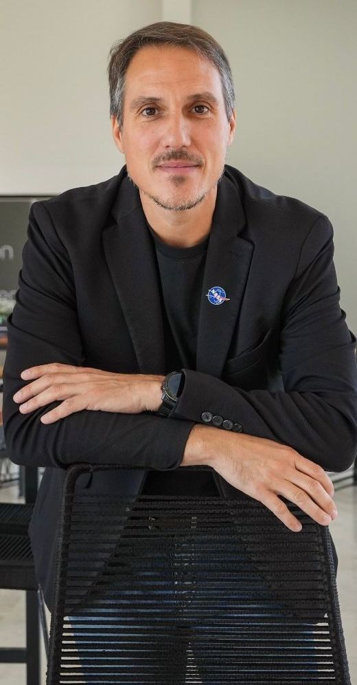 Jonatan Loidi, Noel de Castro