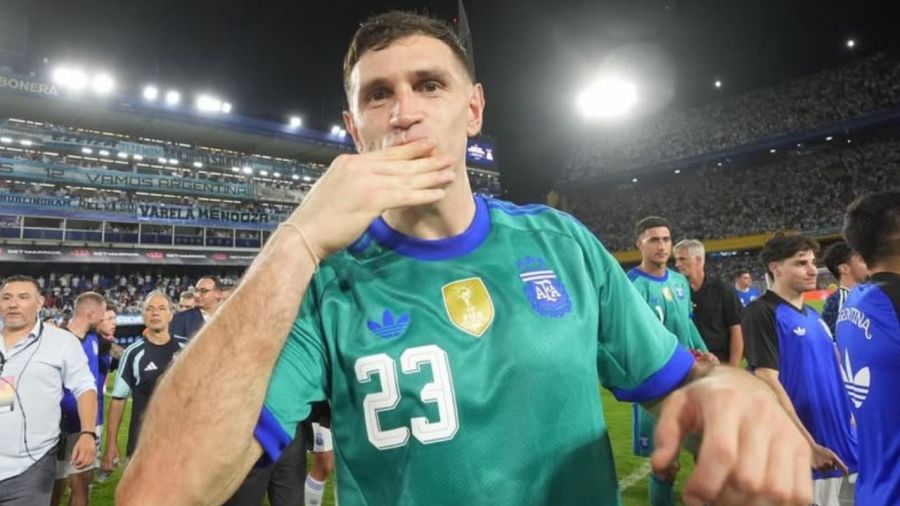 Dibu y Mandinha Martínez