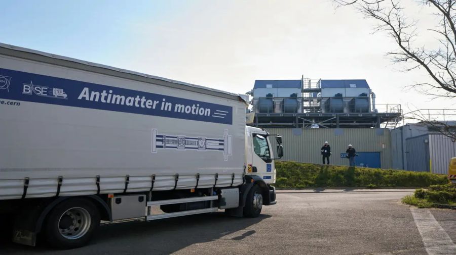 Camión transportador de antimateria del CERN