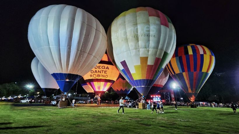 Encuentro Internacional de Globos Aerostáticos de Río Ceballos 