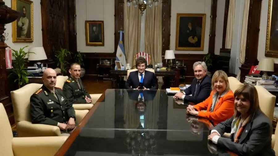 Javier Milei recibió en Casa Rosada al gendarme Nahuel Gallo 20260408