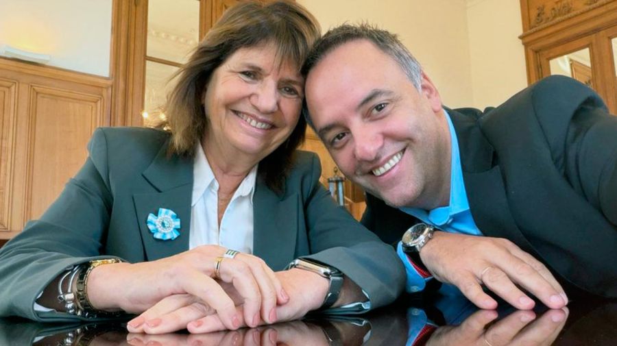 110426_bullrich_adorni_x_g