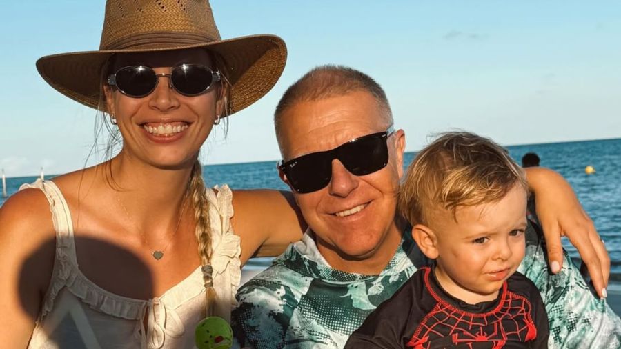 Alejandro Fantino y Coni Mosqueira con Beltrán