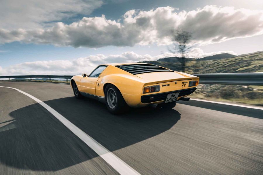 El Lamborghini Miura cumplió 60 años