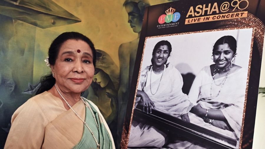 Asha Bhosle 