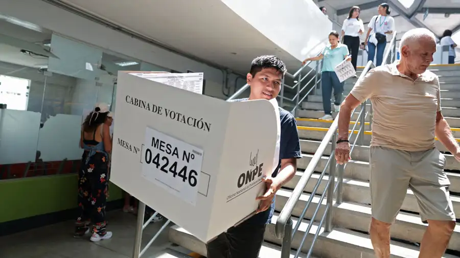 Elecciones en Perú 12042026