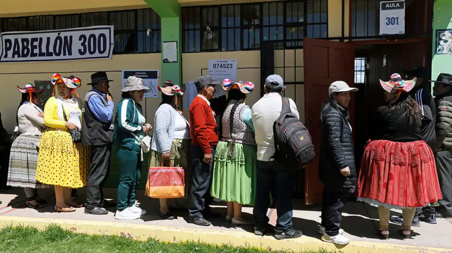 Elecciones en Perú 12042026