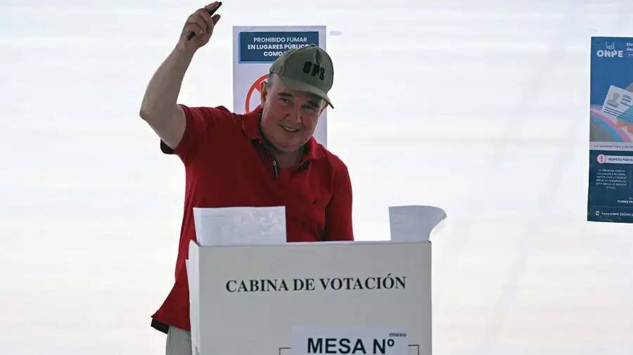 Votó Rafael López Aliaga 12042026