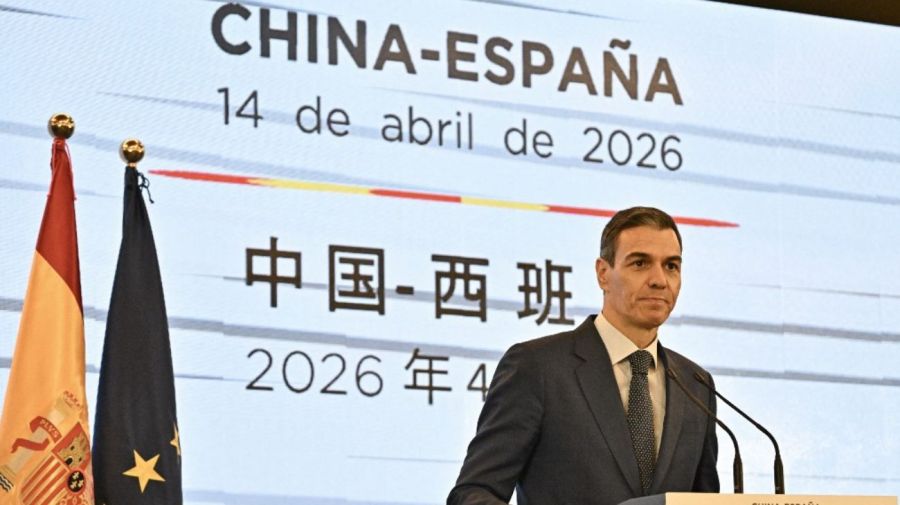 El presidente español, Pedro Sánchez, en la conferencia de prensa que brindó este martes en China