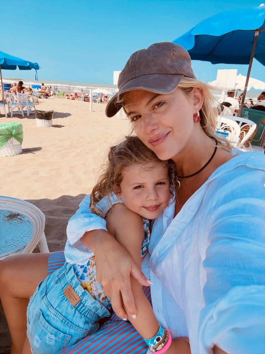 Mery del Cerro, Cala Bouquet