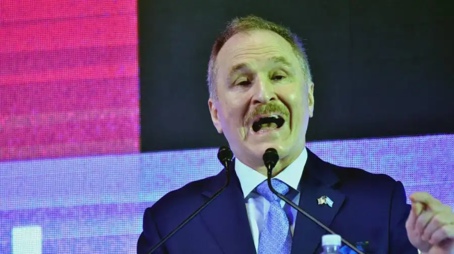 Peter Lamelas en AmCham Summit 2026 14042026