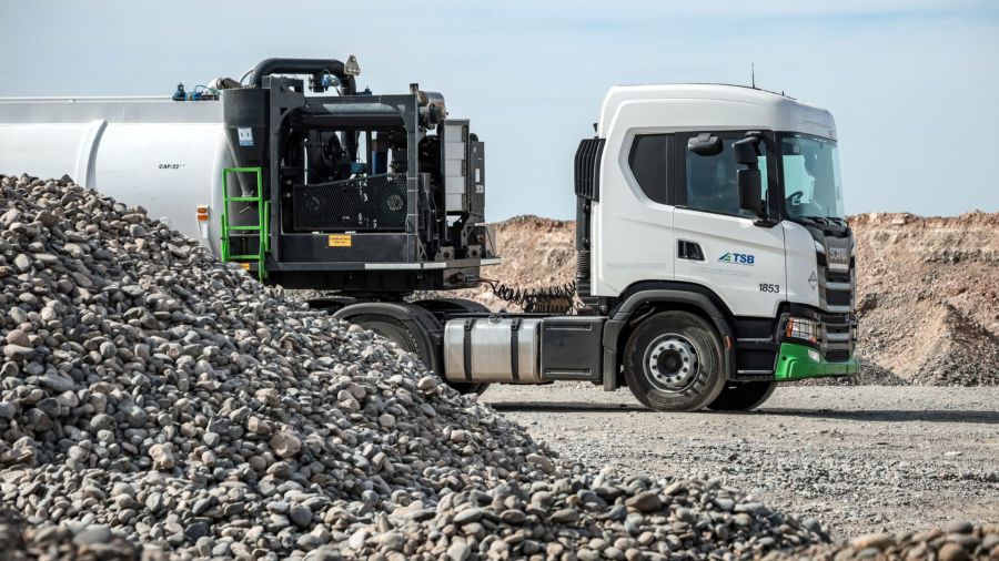 Scania entrega 40 camiones a TSB para potenciar su flota en Vaca Muerta