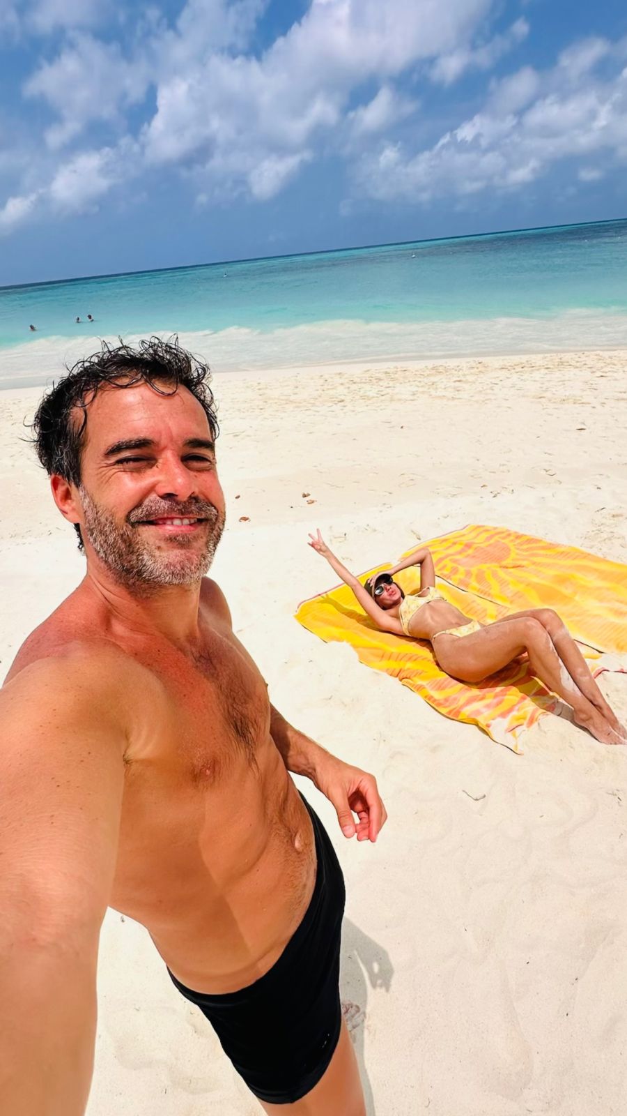 Nicolás Cabré y Rocío Pardo en Aruba