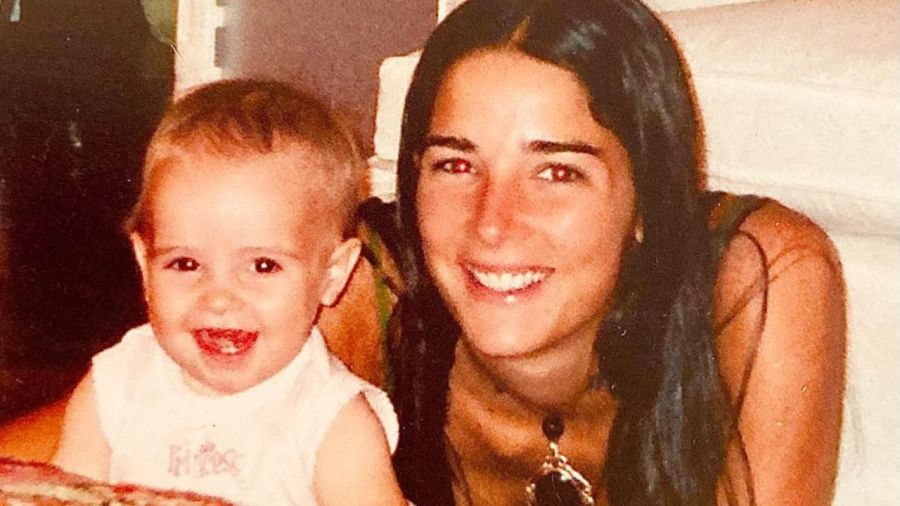 Ámbar de Benedictis y Juana Viale