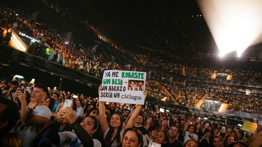 Sebastián Yatra en el Movistar Arena