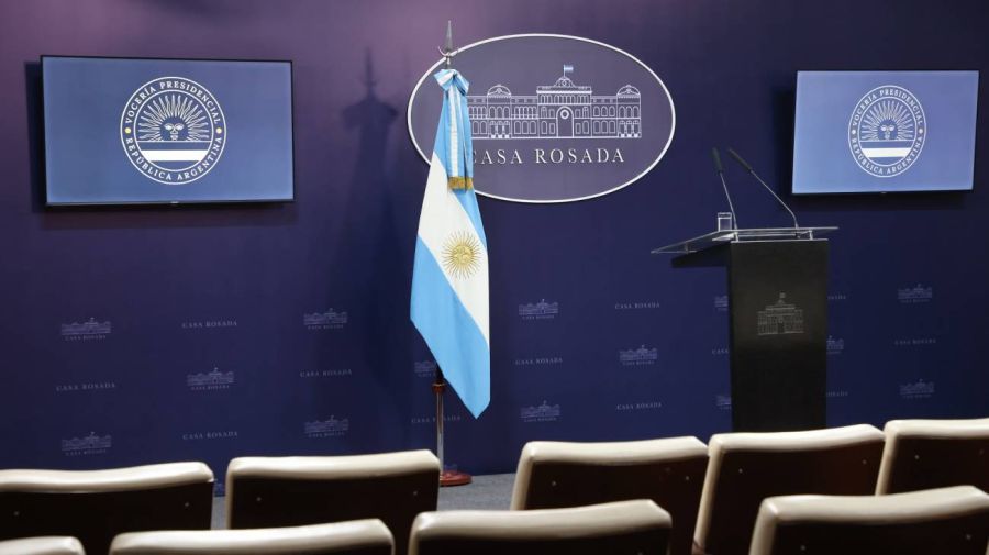 Devolvieron las acreditaciones a los periodistas en casa de gobierno 17042026