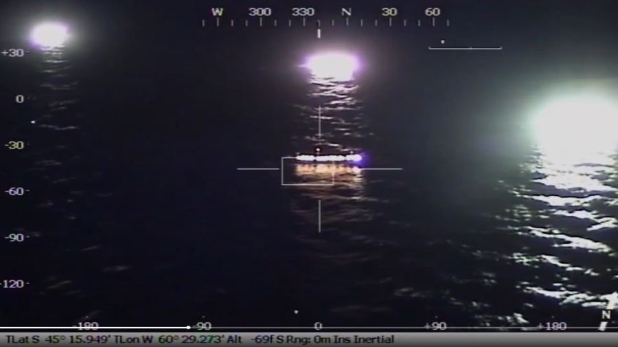 Prefectura detectó a un buque portugués en el Mar Argentino