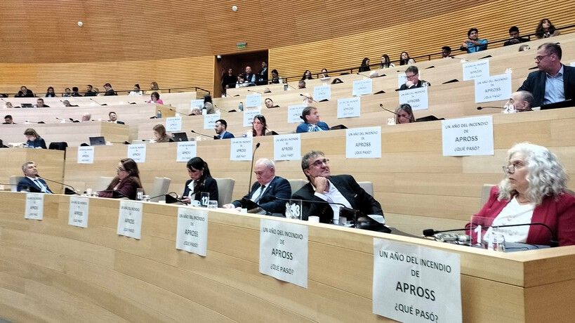 La oposición apuntó contra el PJ por el Apross