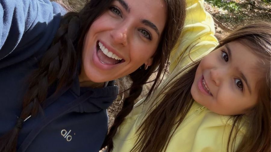 Valu Cervantes y su hija Olivia