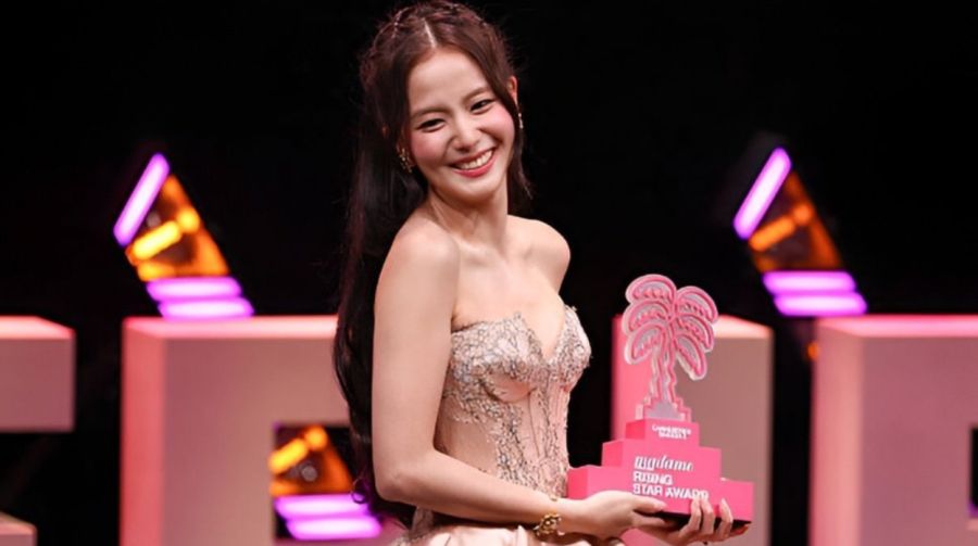 Jisoo en el Festival Internacional de Series de Cannes 