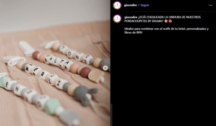 Portachupetes creados por Dalma Maradona